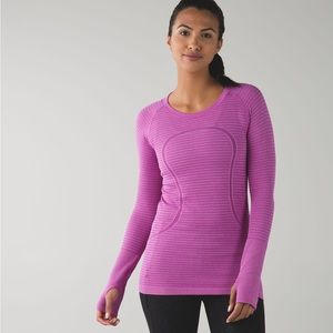Lululemon Swiftly Tech Long Sleeve Shirt Crew
Neck Thumb Holes